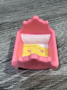 Fisher-Price | Loving Family Sweet Sounds: Cradle (1999) - Toy Replacement Piece